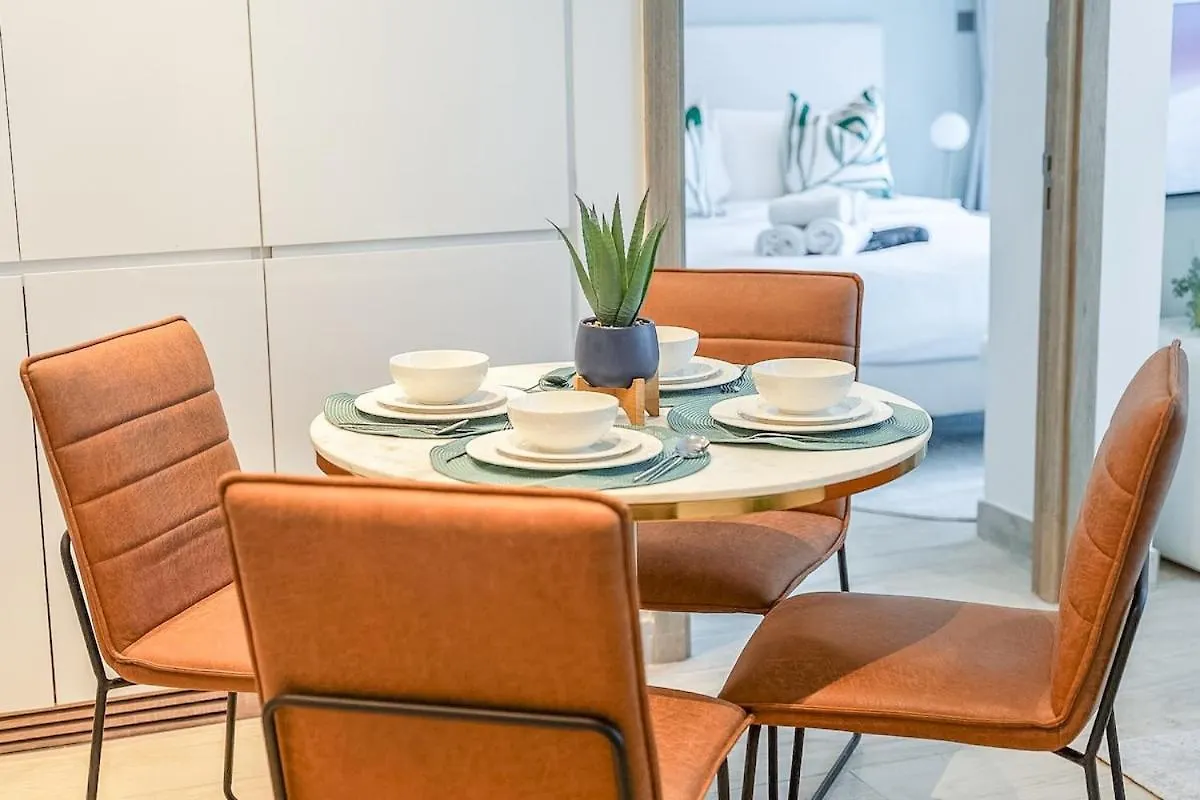 Glamorous 1Br Apartment - Steps From The Beach Dubai United Arab Emirates