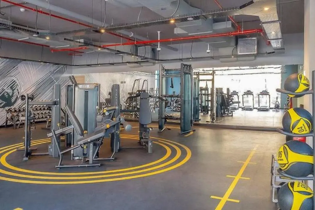 Glamorous 1Br Apartment - Steps From The Beach Dubaj